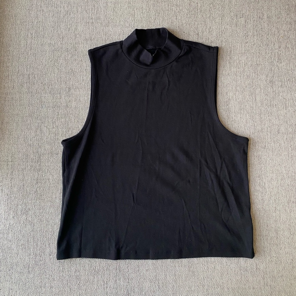 GAP Black Sleeveless Mock Neck Tank | Size XL